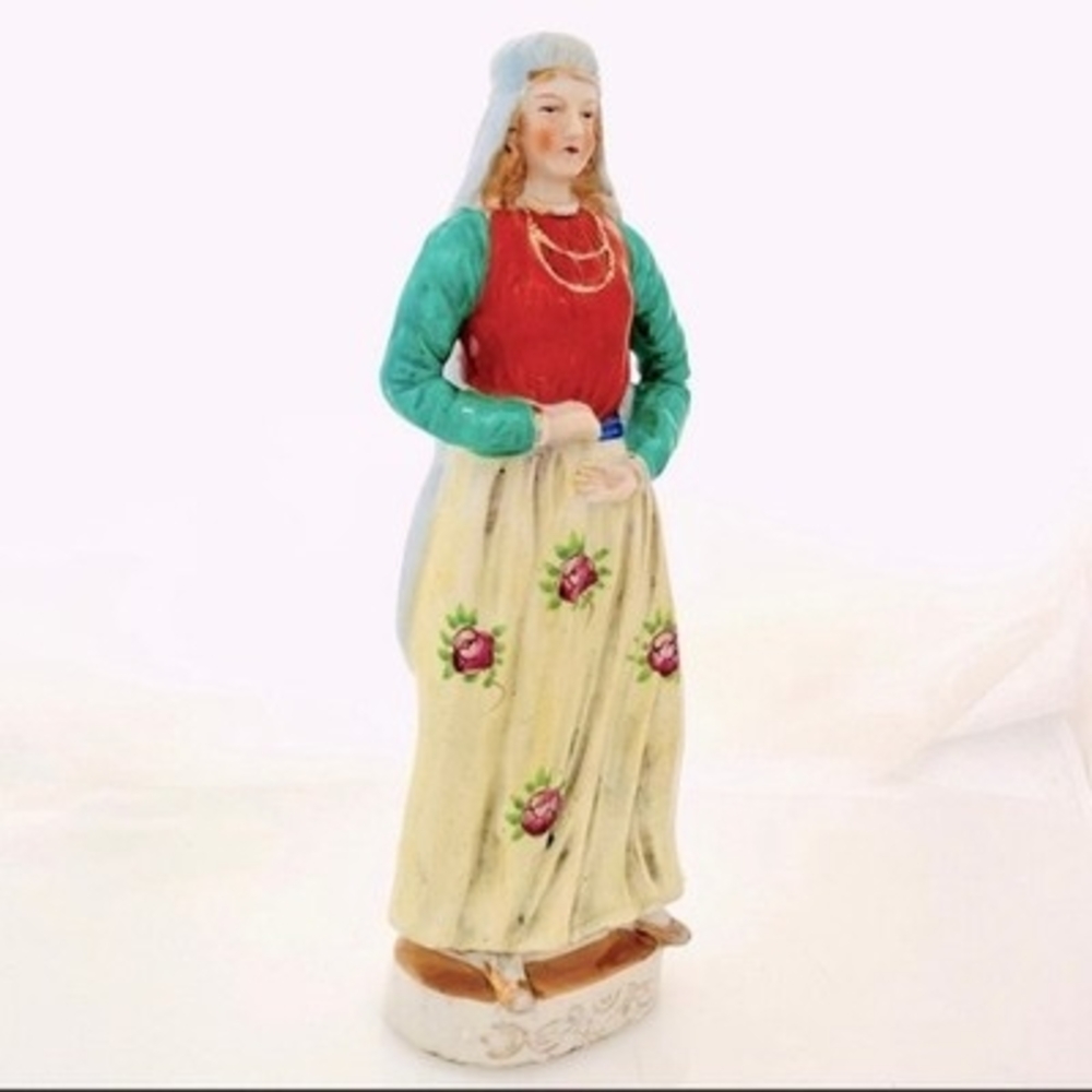 Antique 1920s Japanese Porcelain Woman Figurine Traditional Dress 10" Japan VG